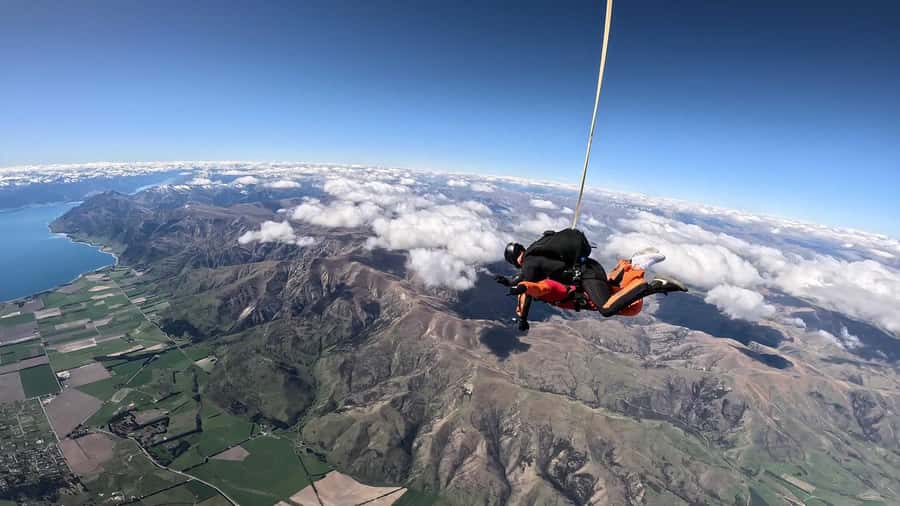 Wanaka: Tandem Skydive Experience - Picking 9,000, 12,000, or 15,000 feet