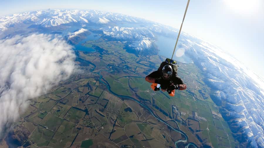 Wanaka: Tandem Skydive Experience - Arriving at 14 Mustang Lane and getting ready