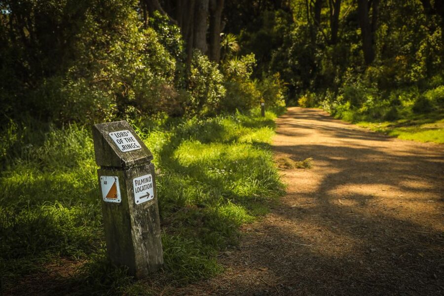 Wellington: Original LOTR Half-Day Experience with Weta - A coastal ride back through Wellywood