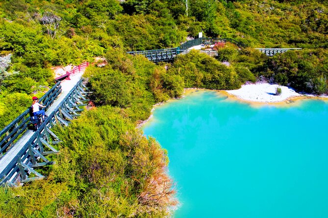 Whaka Geothermal Trails Self-Guided Tour - Shoes, weather, and the best time to visit