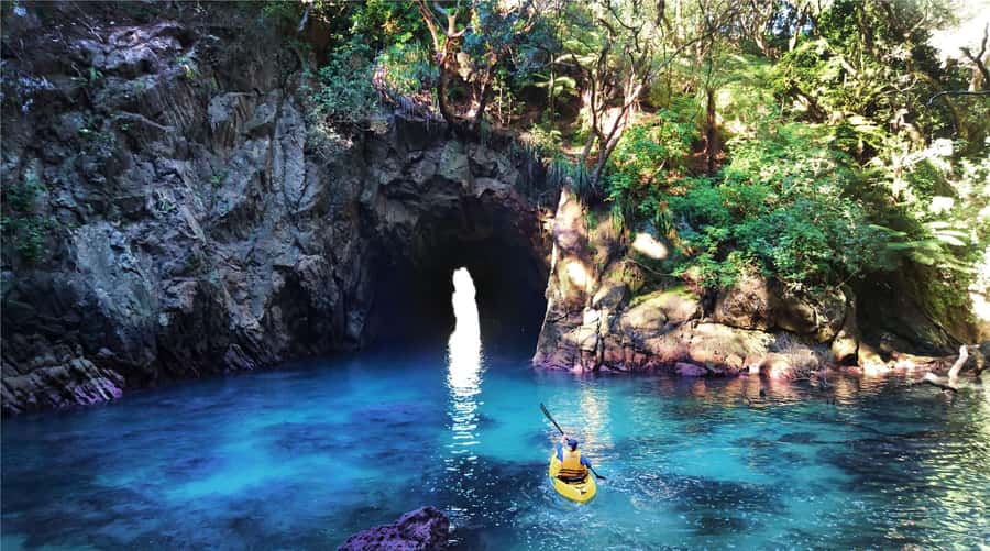 Whangamata: Donut Island Guided Kayaking Experience - The 600-metre paddle to Donut Island