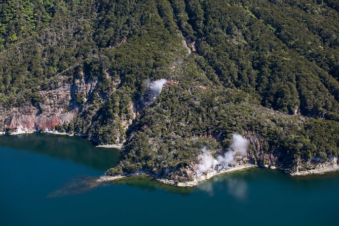 White Island & Mount Tarawera Floatplane Adventure - Why the pilot and headsets matter