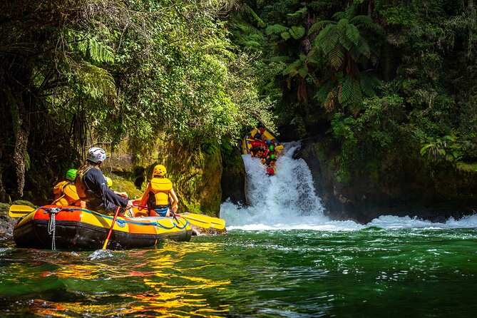 White Water Rafting - Kaituna Cascades, The Originals - Getting ready for 11 rapids