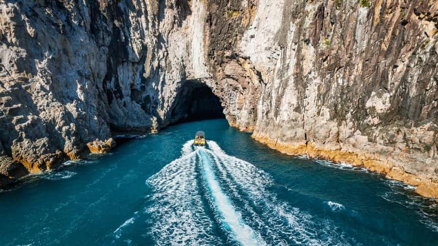 Whitianga: 2-Hour Cathedral Cove and Volcanic Coast Cruise - Cathedral Cove and Te Whanganui a Hei Marine Reserve